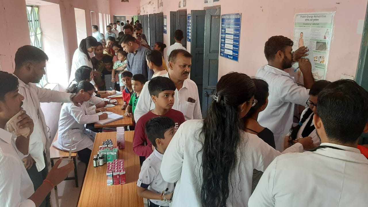 HEALTH CAMP ORGANISED BY KAUMARABHRITYA DEPARTMENT ON THE OCCASION OF CELEBRATION OF 8TH NATIONAL AYURVED DAY at Govt. Ayurvedic College & Hospital, Tulsi Nagar, Balangir, Odisha