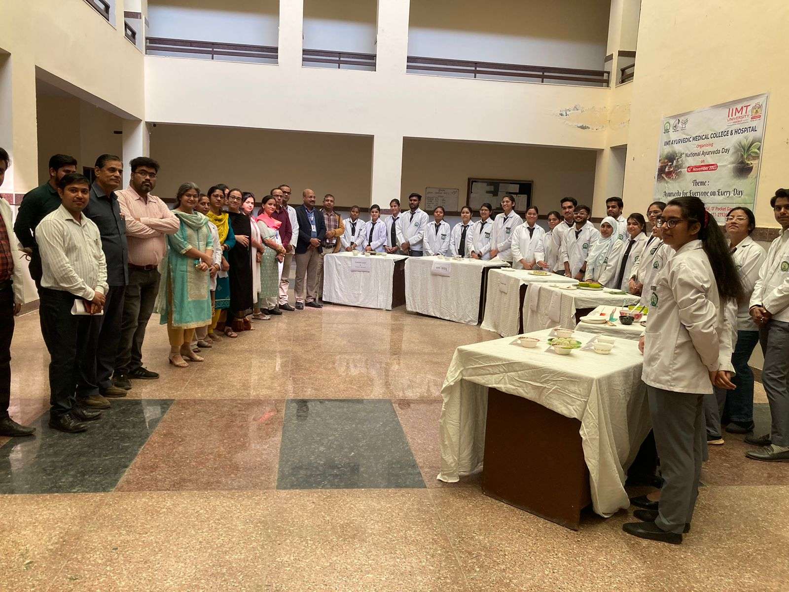 IIMT Ayurved Medical College & Hospital IIMT University, Meerut organised awerness programe for stuudent through competetion on NON FLAME COOKING DIET