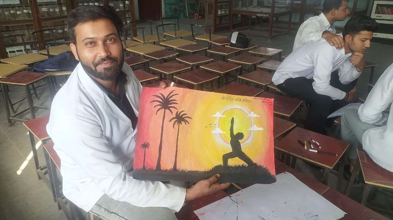 Painting Competition was organized in the institution with the theme ‘Ayurveda for Everyone on Everyday’ wherein students participated with great enthusiasm